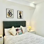 Amazing Seaside By Eaw Homes