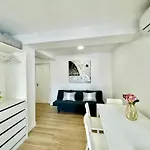 Amazing Seaside By Eaw Homes *