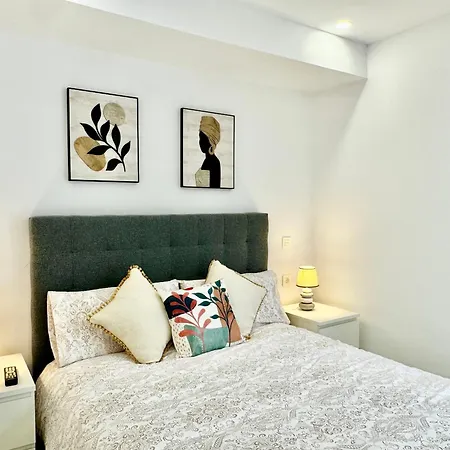 Amazing Seaside By Eaw Homes