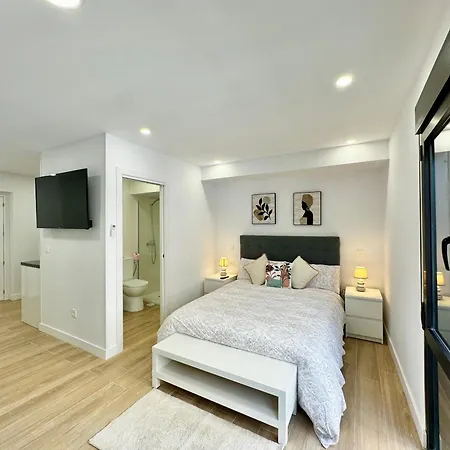 Amazing Seaside By Eaw Homes Marbella